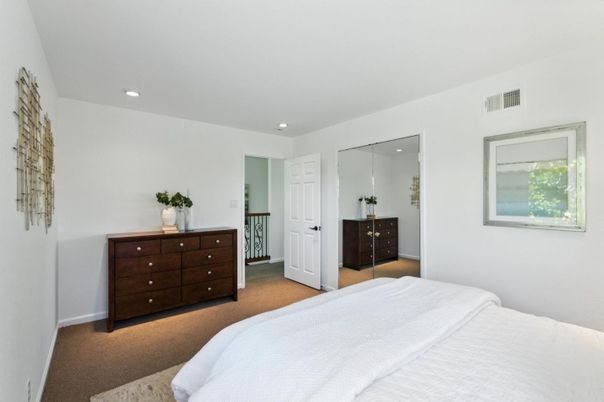 Bedroom, Interior, Recessed Lighting