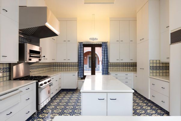 Interior, Kitchen, Pendant Lights, Stainless Steel Appliances