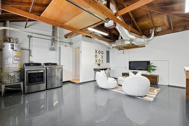 Garage, Interior, Washer, Wooden Beams, Wooden Ceilings
