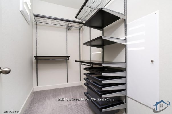 Interior, Walk-in Closets