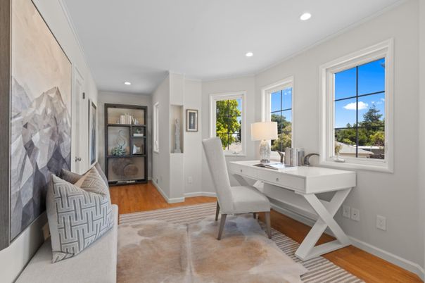 Home Office, Interior, Recessed Lighting, Wood Texture Flooring