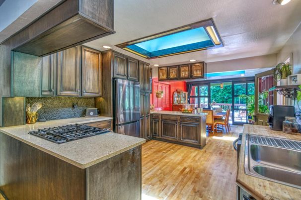 Dining room, Interior, Kitchen, Recessed Lighting, Wood Texture Flooring