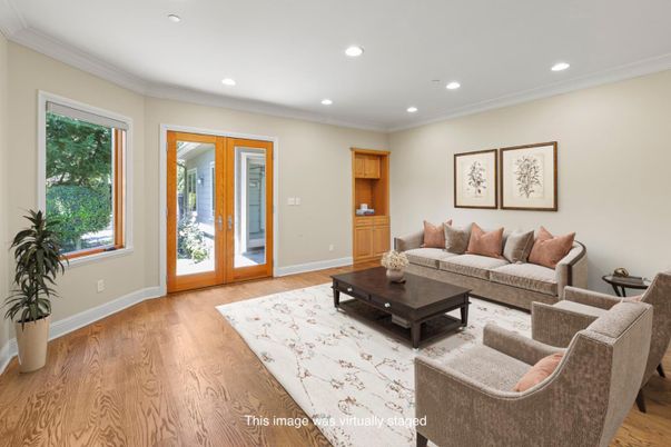 Interior, Living room, Recessed Lighting, Wood Texture Flooring