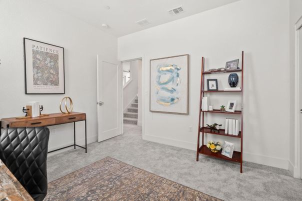 Home Office, Interior