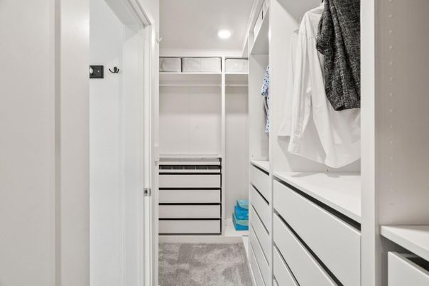 Interior, Recessed Lighting, Walk-in Closets