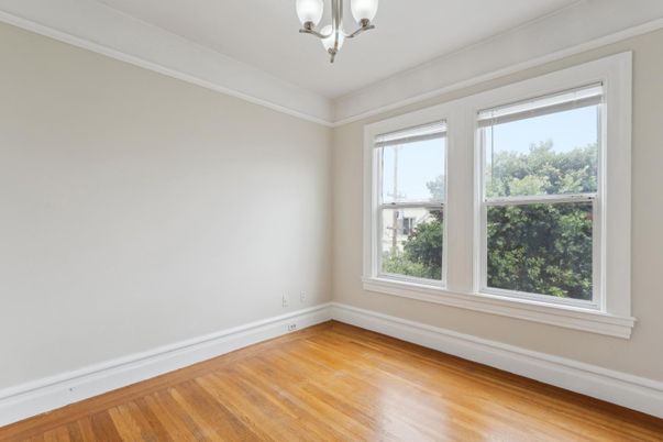 Chandelier, Empty room, Interior, Wood Texture Flooring