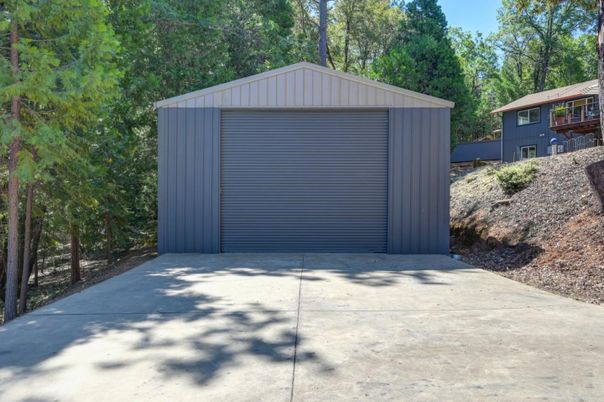Detached Garage, Exterior