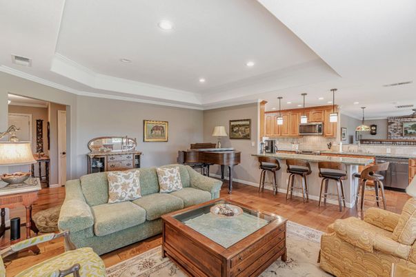 Interior, Kitchen, Living room, Pendant Lights, Piano, Recessed Lighting, Wood Texture Flooring