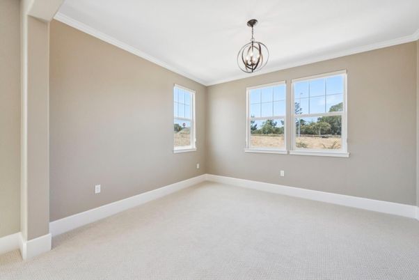 Empty room, Interior, Pendant Lights