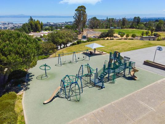 Backyard, Exterior, Playground