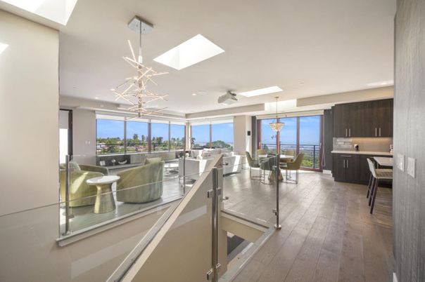 Dining room, Interior, Kitchen, Pendant Lights, Recessed Lighting, Wood Texture Flooring