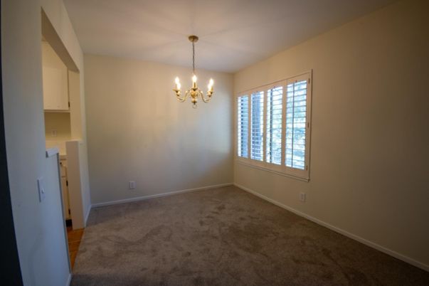 Chandelier, Empty room, Interior