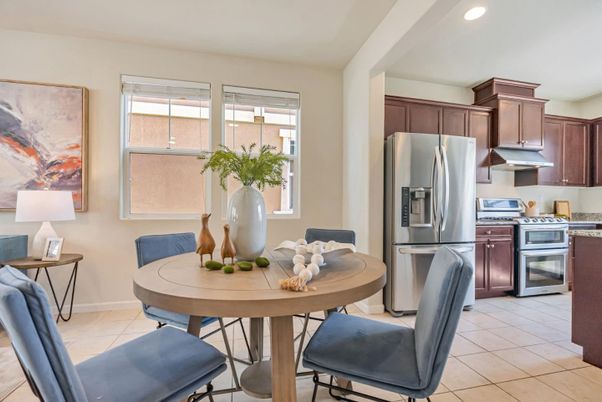 Dining room, Interior, Kitchen, Recessed Lighting, Stainless Steel Appliances