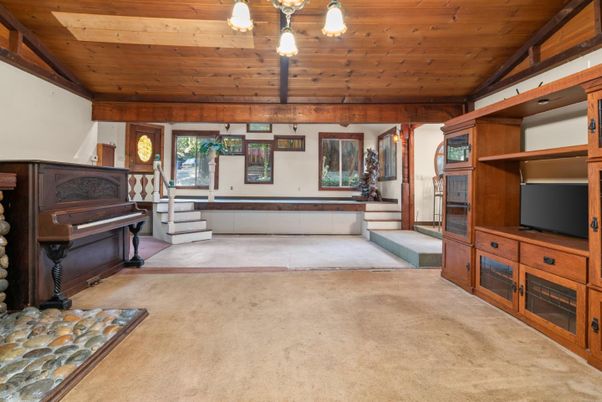 Interior, Piano, Wooden Ceilings