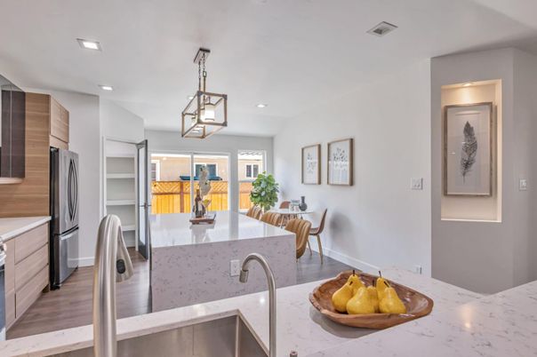 Dining room, Interior, Kitchen, Pendant Lights, Recessed Lighting, Stainless Steel Appliances, Wood Texture Flooring