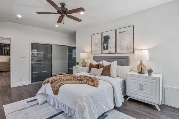 Bedroom, Interior, Recessed Lighting, Wood Texture Flooring