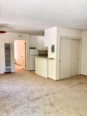 Empty room, Interior, Kitchen