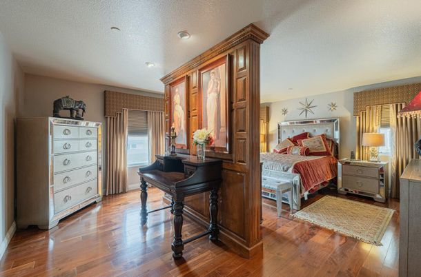 Bedroom, Interior, Recessed Lighting, Wood Texture Flooring