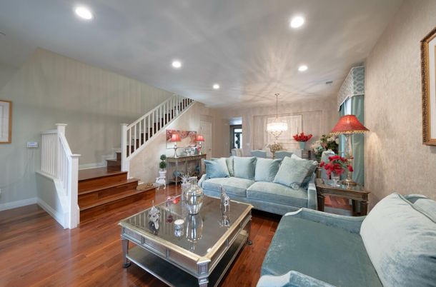 Dining room, Interior, Living room, Pendant Lights, Recessed Lighting, Wood Texture Flooring