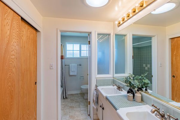 Bathroom, Dual Sink Vanities, Interior, Tile Countertops