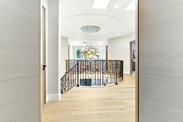 Interior, Pendant Lights, Recessed Lighting, Wood Texture Flooring