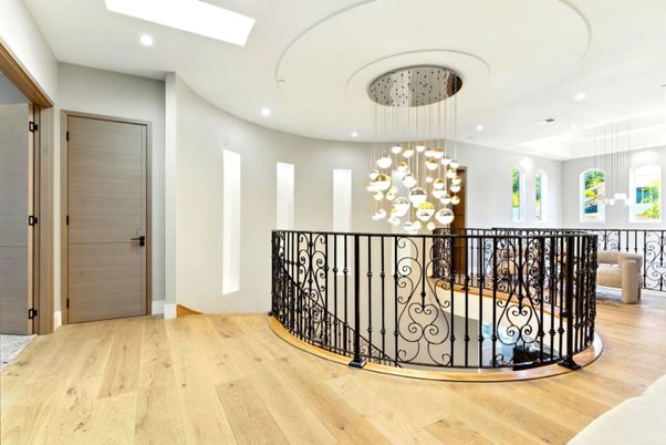 Interior, Pendant Lights, Recessed Lighting, Wood Texture Flooring