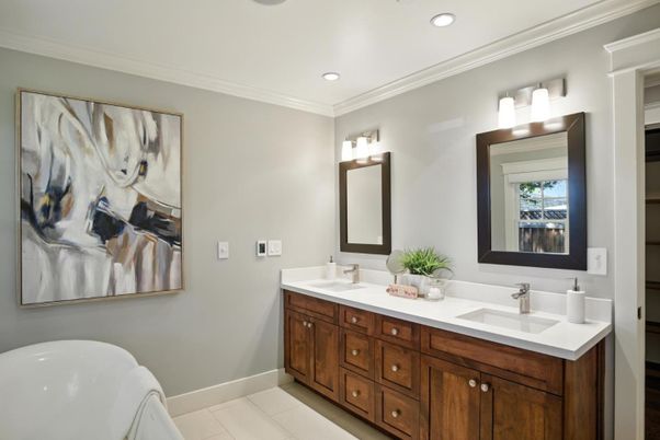 Bathroom, Dual Sink Vanities, Interior, Recessed Lighting