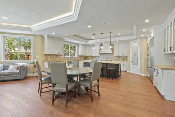 Dining room, Interior, Kitchen, Pendant Lights, Recessed Lighting, Wood Texture Flooring