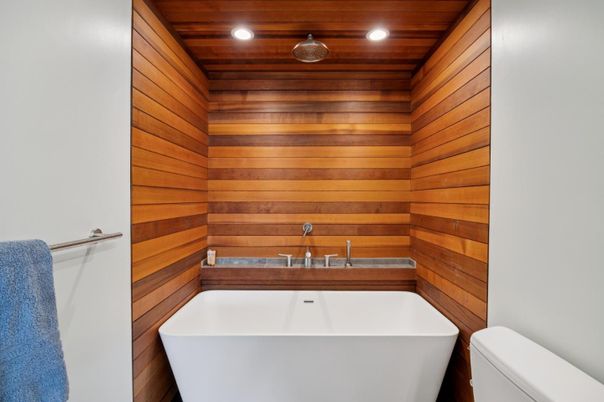 Bathroom, Free Standing Baths, Interior, Recessed Lighting, Wooden Ceilings, Wooden Walls