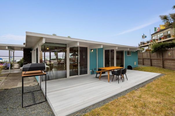 Backyard, Exterior, Water