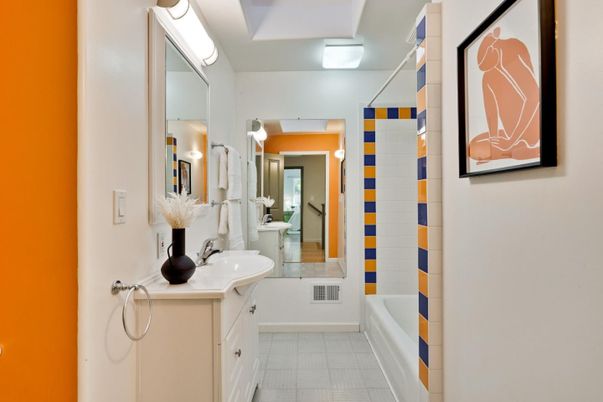Bathroom, Interior