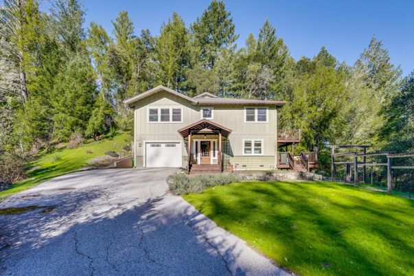 Attached, Backyard, Exterior, Facade, Split Level