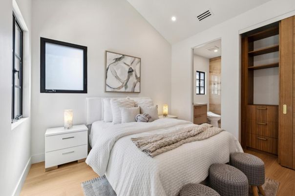 Bathroom, Bedroom, Interior, Recessed Lighting, Wood Texture Flooring
