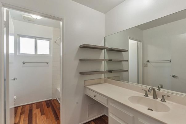Bathroom, Dual Sink Vanities, Interior, Wood Texture Flooring