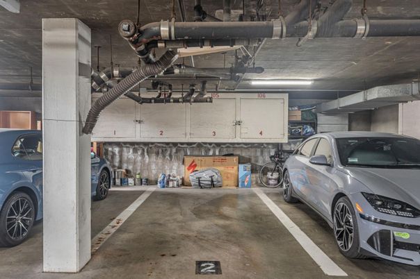 Garage, Interior