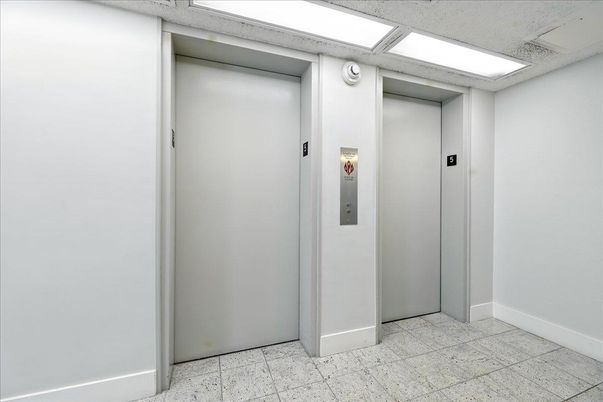 Elevator, Interior