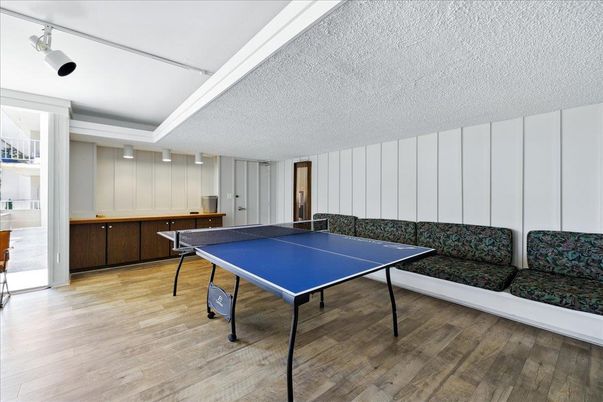 Game Room, Interior, Wood Texture Flooring