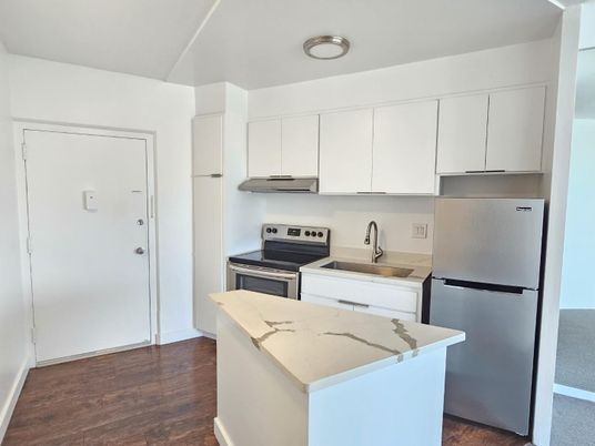 Interior, Kitchen, Wood Texture Flooring