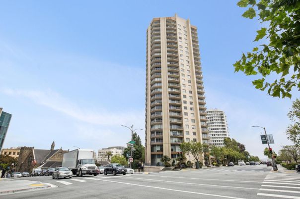 Exterior, Facade, Condo Building