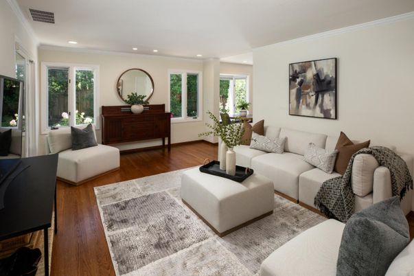 Interior, Living room, Recessed Lighting, Wood Texture Flooring