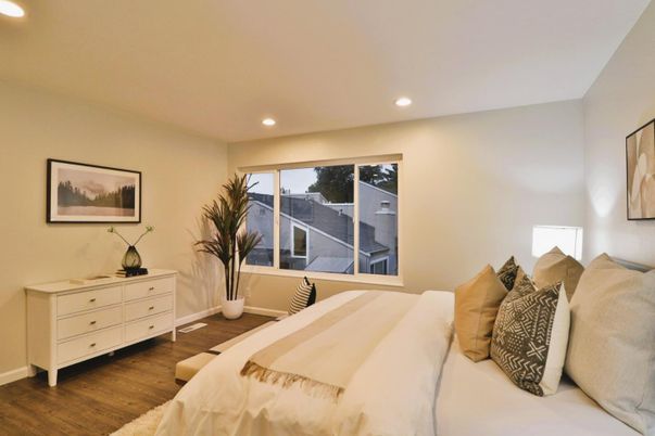 Bedroom, Interior, Recessed Lighting, Wood Texture Flooring