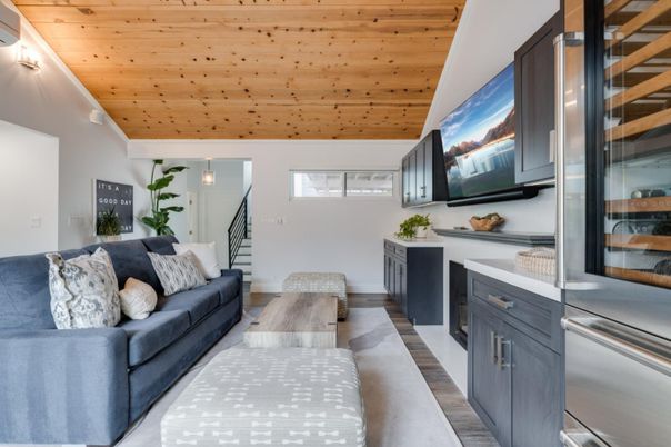 Interior, Kitchen, Living room, Pendant Lights, Stainless Steel Appliances, Wooden Ceilings, Wood Texture Flooring