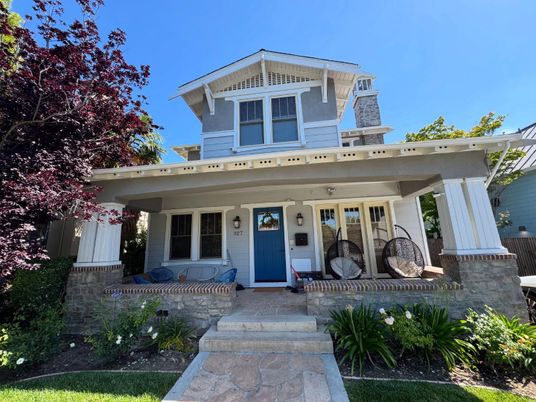 Exterior, Facade, American Craftsman