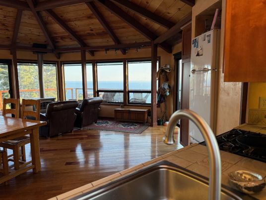 Dining room, Interior, Kitchen, Living room, Tile Countertops, Water, Wooden Beams, Wooden Ceilings, Wood Texture Flooring
