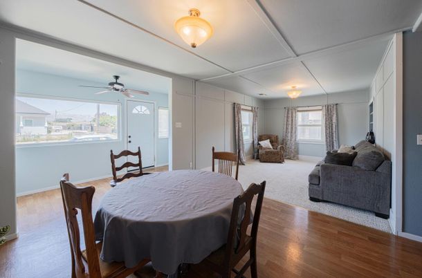 Dining room, Interior, Wood Texture Flooring