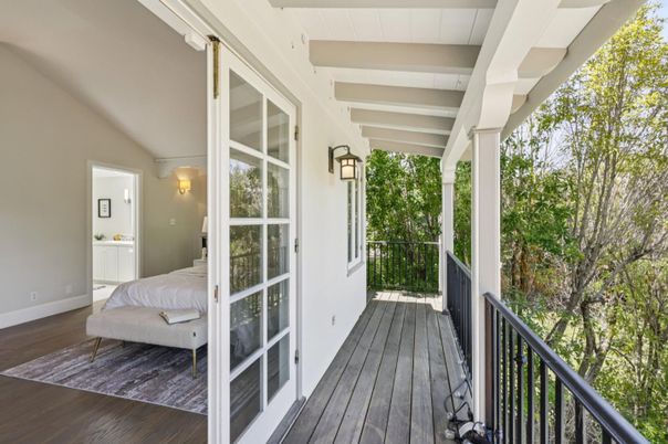 Bedroom, Exterior, Wood Texture Flooring