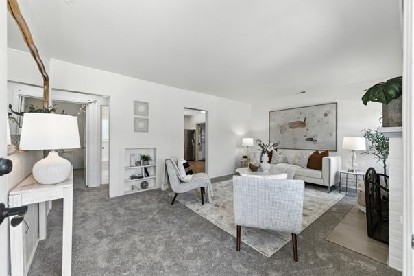 Fireplace, Interior, Living room