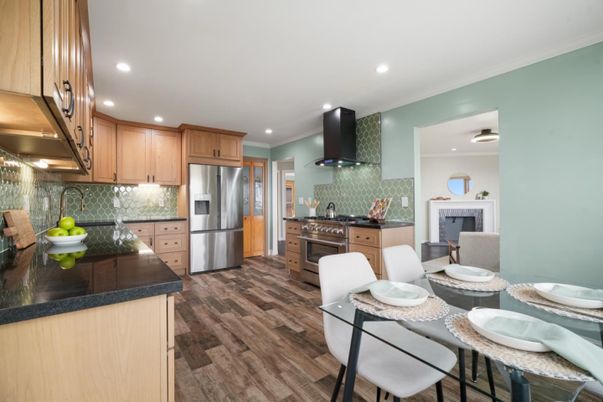 Dining room, Interior, Kitchen, Recessed Lighting, Stainless Steel Appliances, Wood Texture Flooring