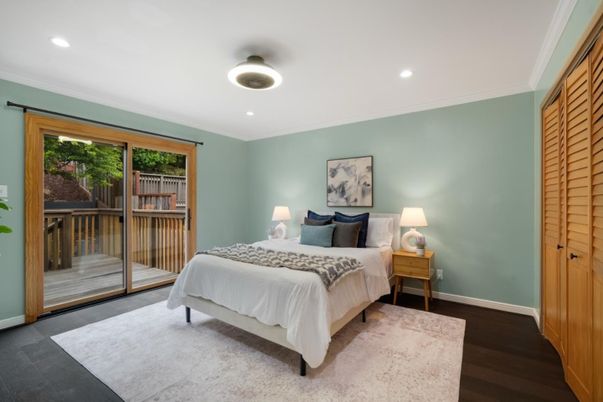 Bedroom, Interior, Recessed Lighting, Wood Texture Flooring
