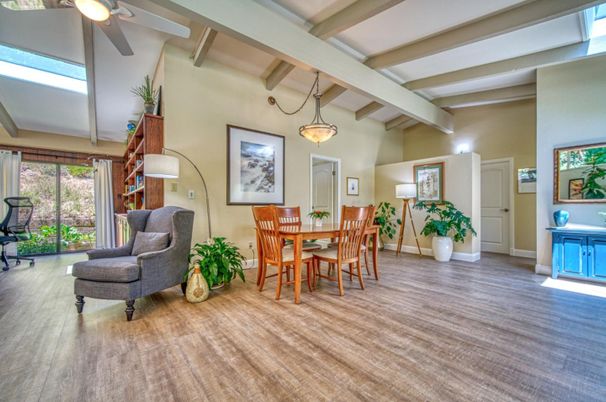 Dining room, Interior, Pendant Lights, Wooden Beams